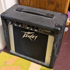 Rage Black Guitar Amplifier